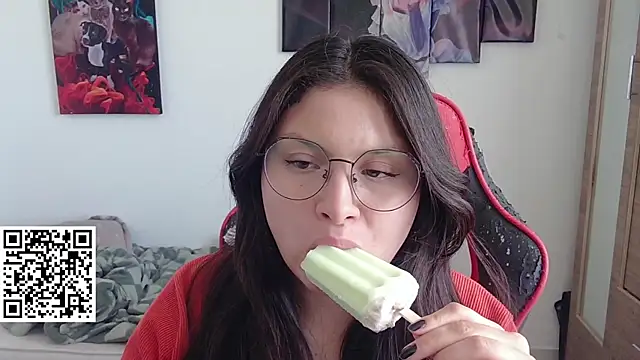 yessica gomez01 online show from March 2026 09:08:01 PM