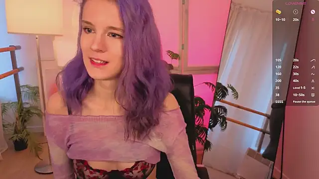 AuraLaunni online show from February 2026 07:05:02 AM