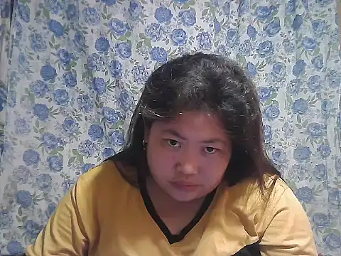 Snapshot of pinay_rose14 chatting on May 2026 02:22:02 PM pinay rose14 online show from May 2026 02:22:02 PM