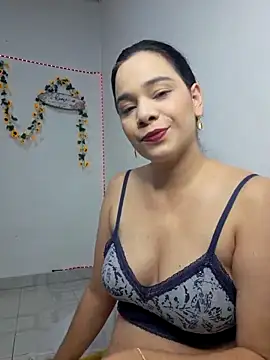  Emily sweet   online show from February 2026 04:20:01 AM