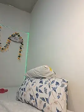  Emily sweet   online show from February 2026 03:52:02 PM