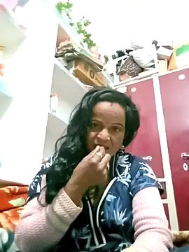 Snapshot of kiiuu_sexe chatting on February 2026 06:03:01 PM kiiuu sexe online show from February 2026 06:03:01 PM