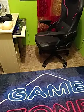 Masztisfiu2 online show from March 2026 07:31:01 AM