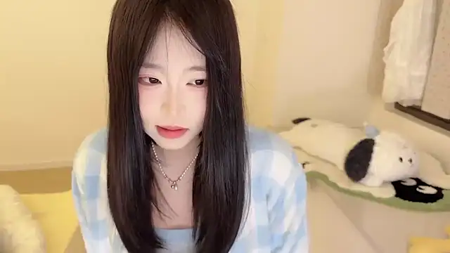 Snapshot of Onefiona chatting on February 2026 10:58:02 AM Onefiona online show from February 2026 10:58:02 AM