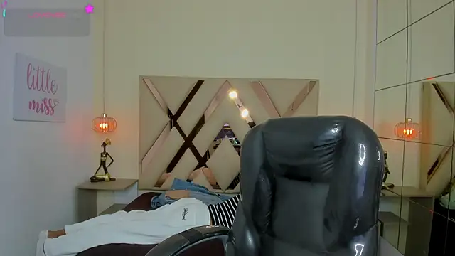 Anyelo Twink online show from June 2026 04:03:01 AM