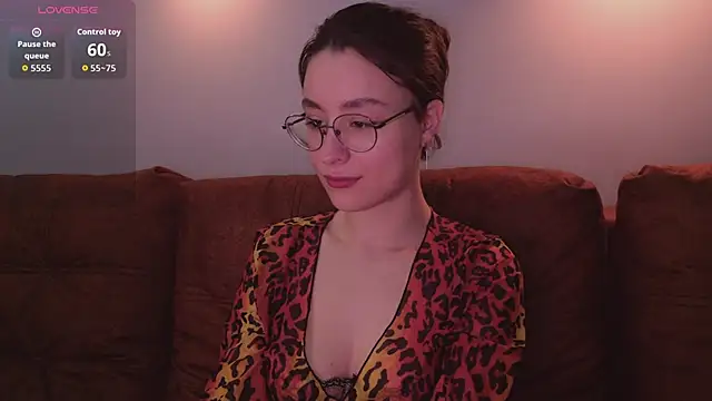 classy     online show from April 2026 01:11:01 PM