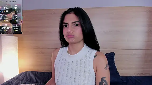 lilith petit  online show from January 2026 01:05:02 PM