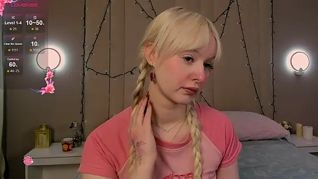 AdeleSilvy online show from March 2026 01:53:02 AM