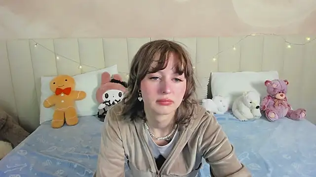 AdeleSilvy online show from June 2026 01:40:02 AM