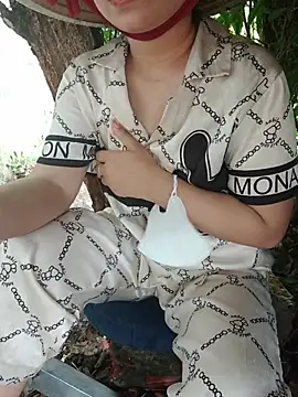 EnzxMoon02 online show from June 2026 05:02:02 AM
