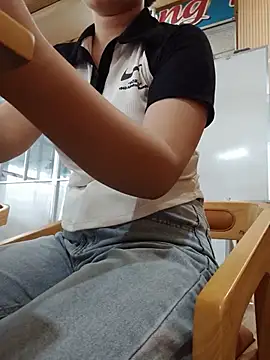 EnzxMoon02 online show from July 2026 04:43:02 AM