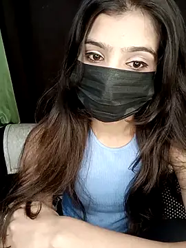 hotyjiyaaaa online show from February 2026 04:26:01 PM