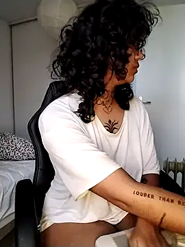 therealsun8 online show from February 2026 07:47:01 AM