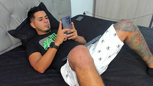 Snapshot of Kiltrohot chatting on February 2026 10:14:02 PM Kiltrohot online show from February 2026 10:14:02 PM