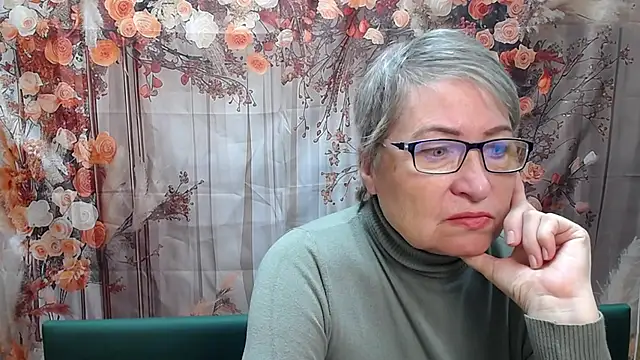 VeronicaSvitt online show from April 2026 05:08:02 AM