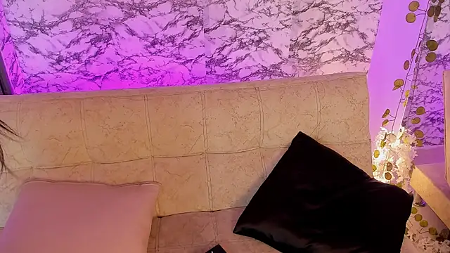 soffi joness23 online show from March 2026 07:30:02 PM