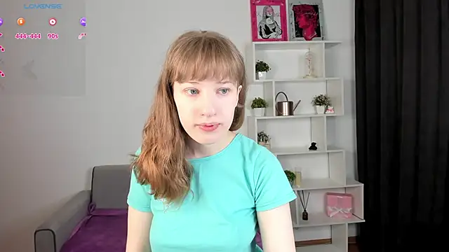 Snapshot of tracy_aw chatting on February 2026 02:49:02 AM tracy aw online show from February 2026 02:49:02 AM