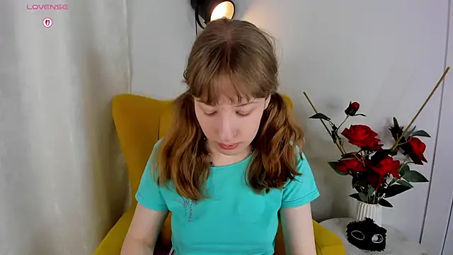 Snapshot of tracy_aw chatting on February 2026 09:19:01 AM tracy aw online show from February 2026 09:19:01 AM