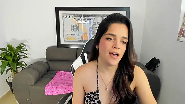 Snapshot of LucianaMoreau chatting on March 2026 08:59:01 PM LucianaMoreau online show from March 2026 08:59:01 PM