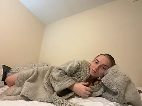 Bayleighjohnson18 online show from January 2026 05:07:01 PM