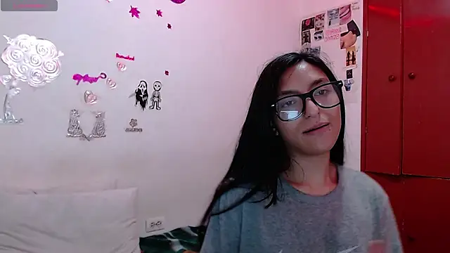 Snapshot of couple__party_ chatting on January 2026 09:31:01 PM couple party online show from January 2026 09:31:01 PM