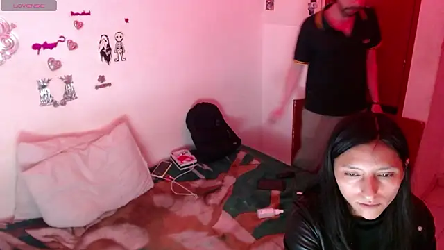 Snapshot of couple__party_ chatting on January 2026 02:48:02 AM couple party online show from January 2026 02:48:02 AM