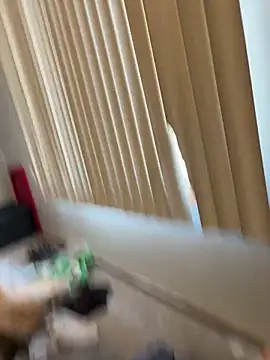 Snapshot of AverageSexFiends69 chatting on February 2026 07:07:01 PM AverageSexFiends69 online show from February 2026 07:07:01 PM