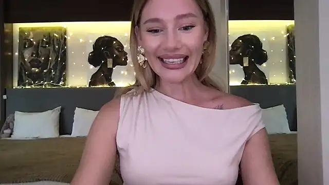 Stella muse online show from February 2026 05:00:02 AM