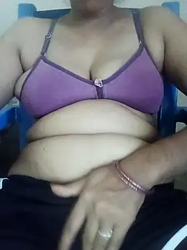 Snapshot of sexyqueen558 chatting on April 2026 08:42:01 AM sexyqueen558 online show from April 2026 08:42:01 AM