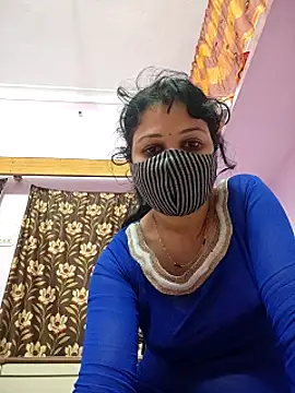 Priyaji7575 online show from February 2026 05:17:01 PM