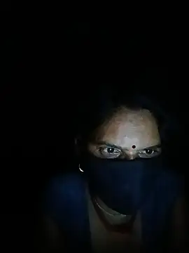 Ravina9696 online show from July 2026 07:33:02 PM