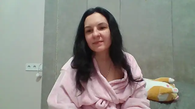 Snapshot of HollySecret77 chatting on February 2026 05:54:01 PM HollySecret77 online show from February 2026 05:54:01 PM