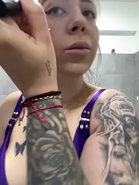 Snapshot of dalia0710 chatting on March 2026 01:58:01 PM dalia0710 online show from March 2026 01:58:01 PM