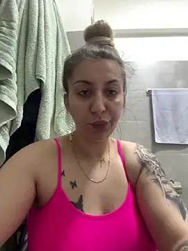 Snapshot of dalia0710 chatting on April 2026 02:55:02 PM dalia0710 online show from April 2026 02:55:02 PM