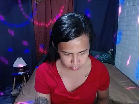 BriannaCruz24 online show from April 2026 11:49:02 AM