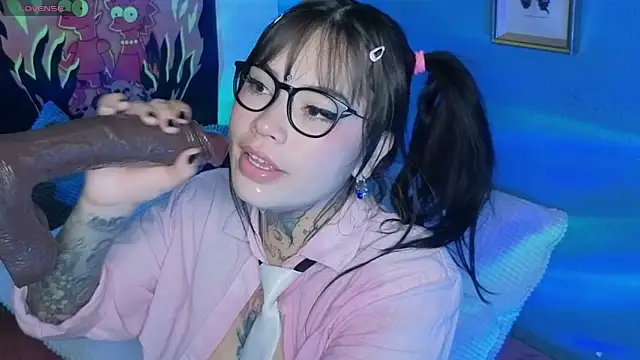 Electra Starkk online show from March 2026 02:04:02 AM