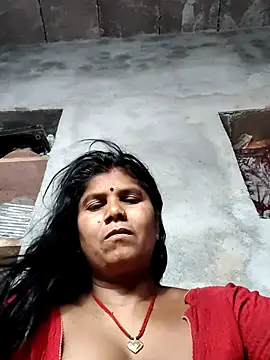 Hot di97 online show from April 2026 12:29:02 PM
