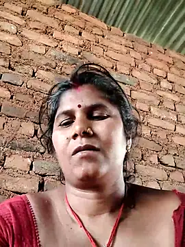 Hot di97 online show from April 2026 02:03:02 AM
