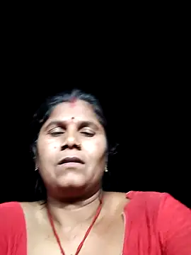 Hot di97 online show from May 2026 02:34:01 PM