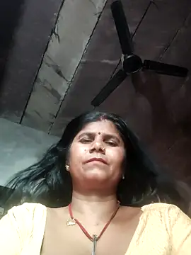 Hot di97 online show from May 2026 11:14:01 AM