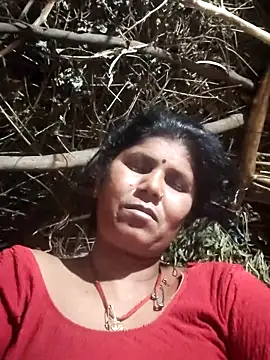 Hot di97 online show from May 2026 07:26:02 PM