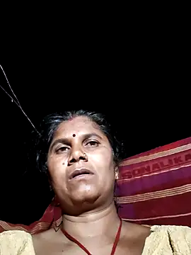 Hot di97 online show from June 2026 08:00:02 PM