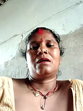 Hot di97 online show from June 2026 05:13:02 AM