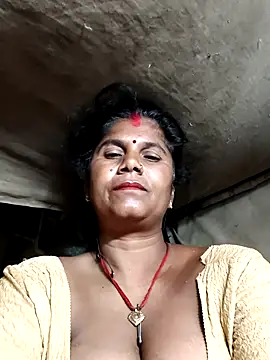 Hot di97 online show from July 2026 10:16:01 PM