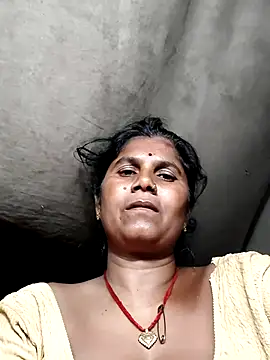 Hot di97 online show from July 2026 02:26:02 PM