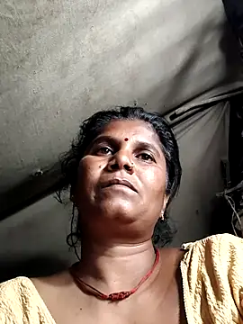 Hot di97 online show from July 2026 06:04:01 PM