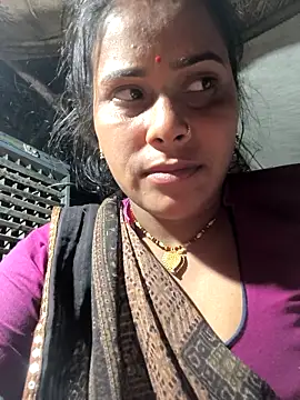 Snapshot of Hot_bh64 chatting on January 2026 04:33:01 PM Hot bh64 online show from January 2026 04:33:01 PM