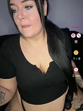 Miss CurvesXXX online show from May 2026 09:10:02 PM
