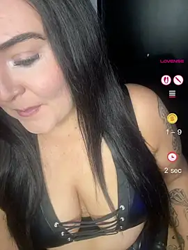 Miss CurvesXXX online show from June 2026 10:14:02 PM
