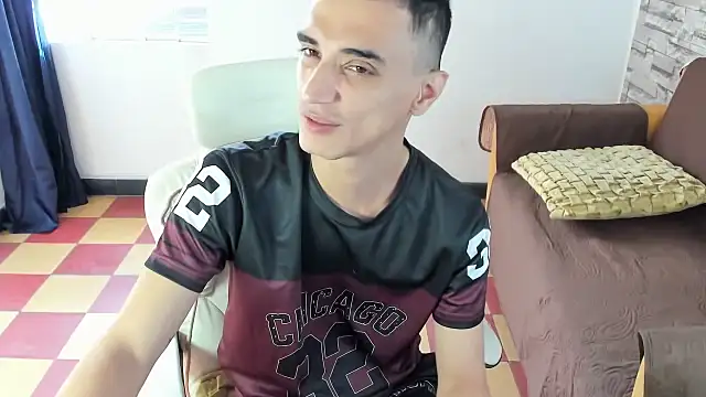 felipe colinss online show from April 2026 12:14:02 PM